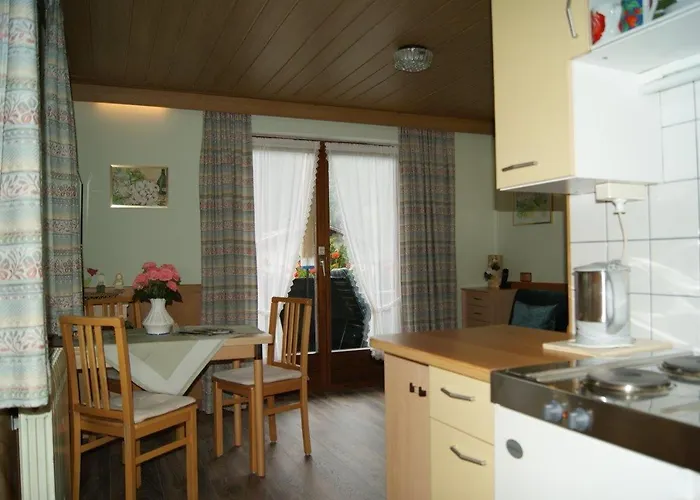 Апартаменты Landhaus Meran Раурис